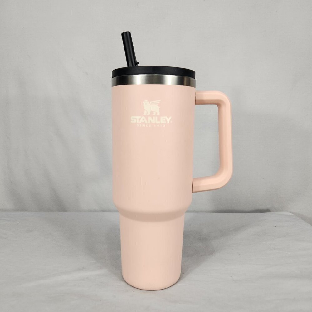 Stanley Adventure Quencher 40 Oz Flip Up Straw Light Pink Blush 20-01585 Tumbler